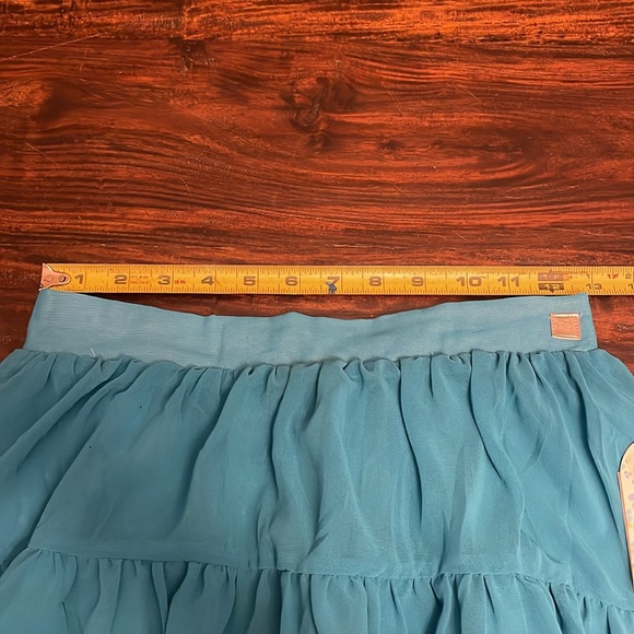 NWT Triple Flip Skirt - Picture 7 of 8
